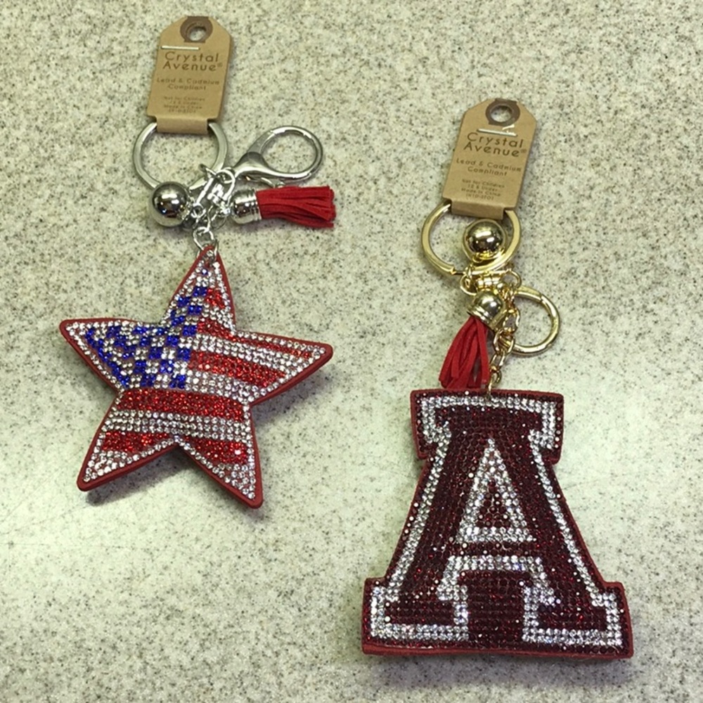 ALABAMA FANS Letter A KeychainGold tone ring/chain